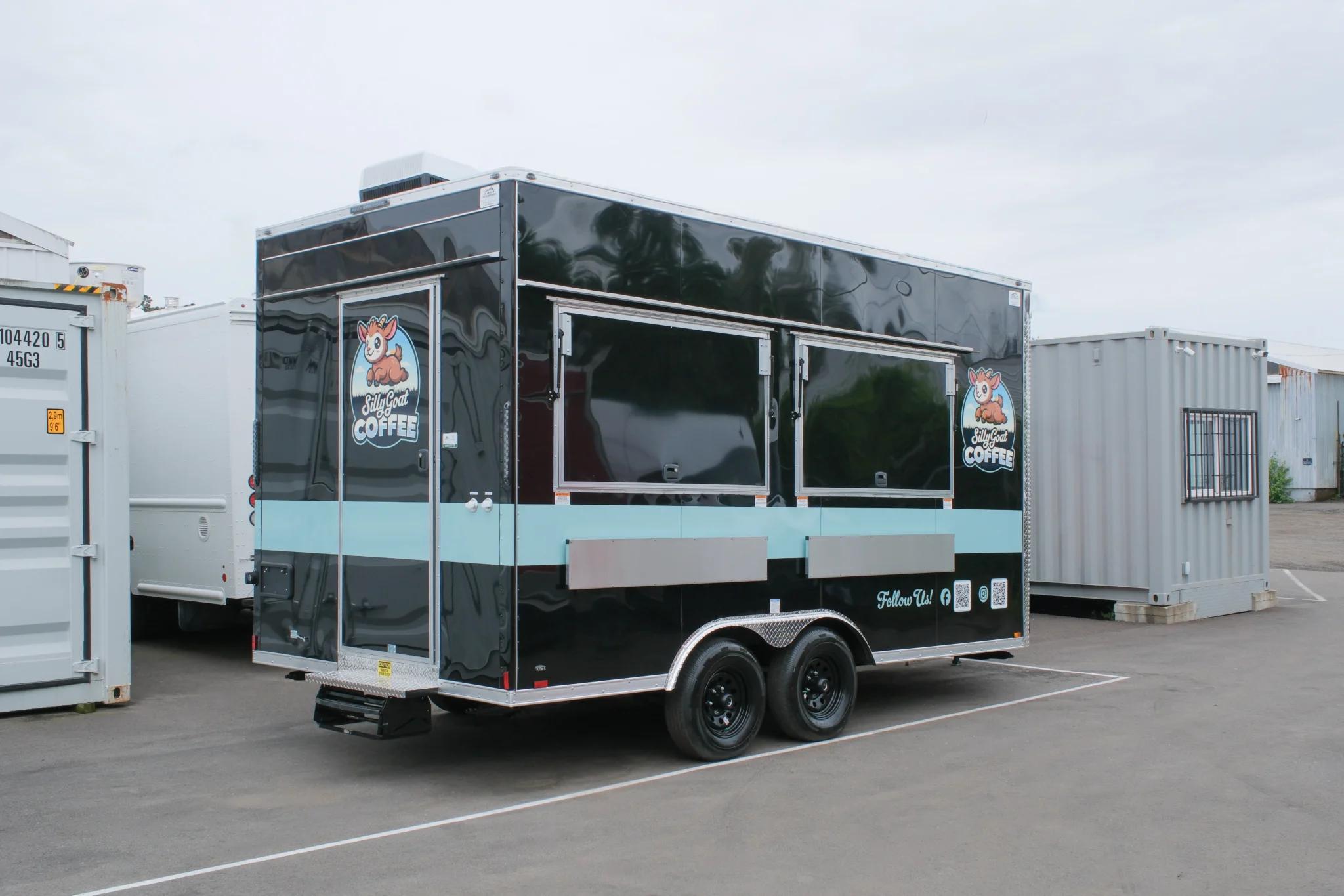 Professional custom food trailer with eye-catching exterior and fully equipped interior